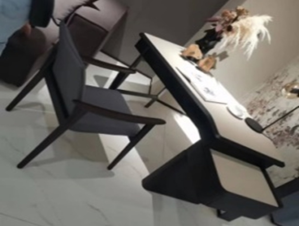OFFICE DESK