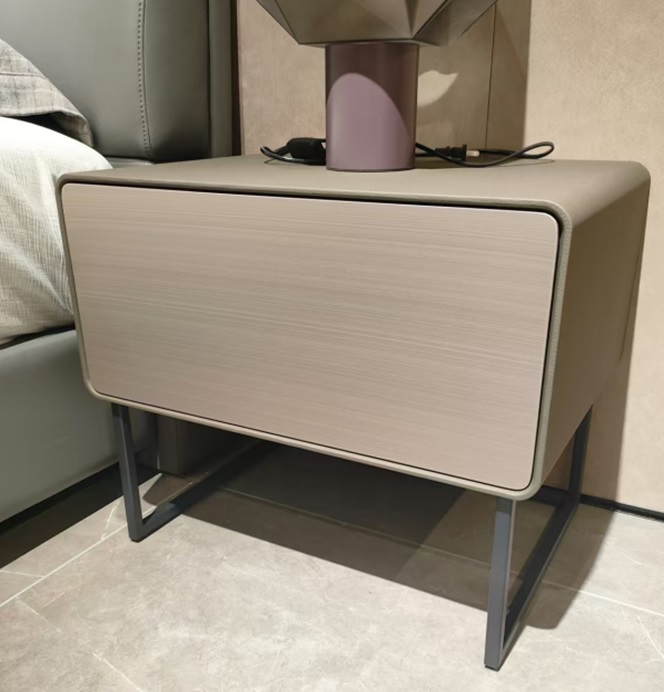 NIGHT STAND