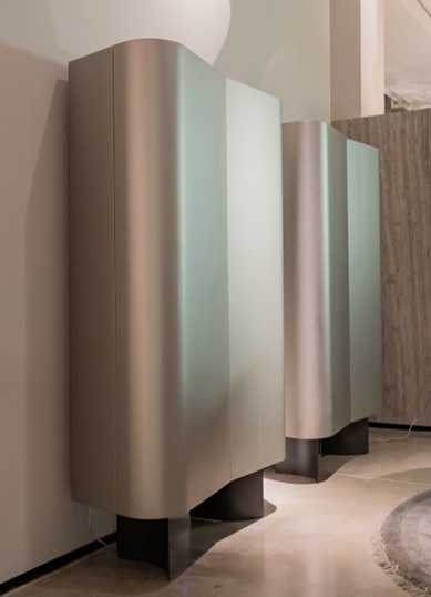 WINE CABINET