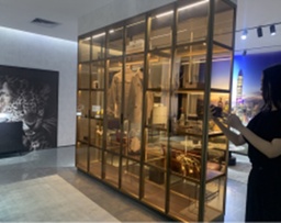 [GLASS CABINET] WALL CABINET