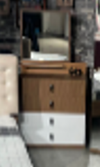 [LINGO DRESSER WITH MIRROR] DRESSER WITH MIRROR